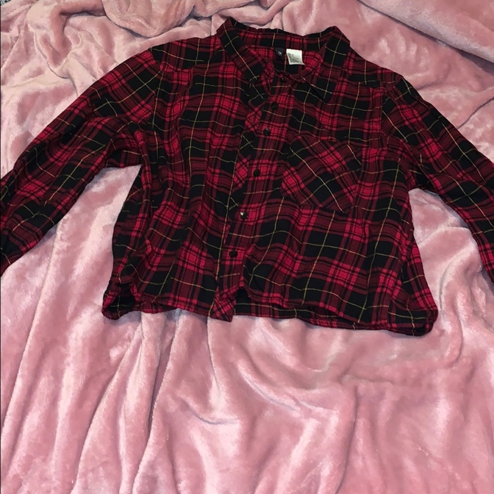 Perfect Fall Flannel 🍂🍁 - Picture 3 of 4